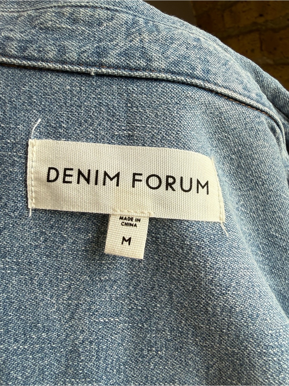 Aritzia Denim Forum ’80s Comfy Waist Denim Shirt in 7 Years Bleu Taboo - Picture 6 of 9